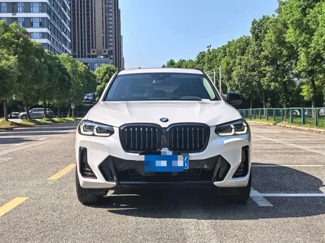 BMW BMW X3 2023 xDrive30i Leading M Night Package — Фото автомобиля 2
