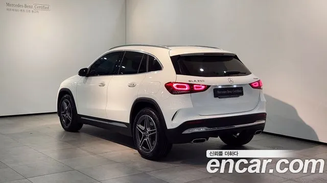 Mercedes-Benz GLA-Class H247 — Фото автомобиля 2