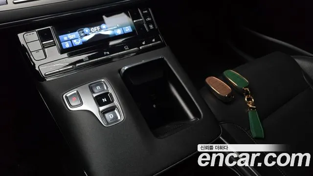 Hyundai Grandeur — Фото автомобиля 4