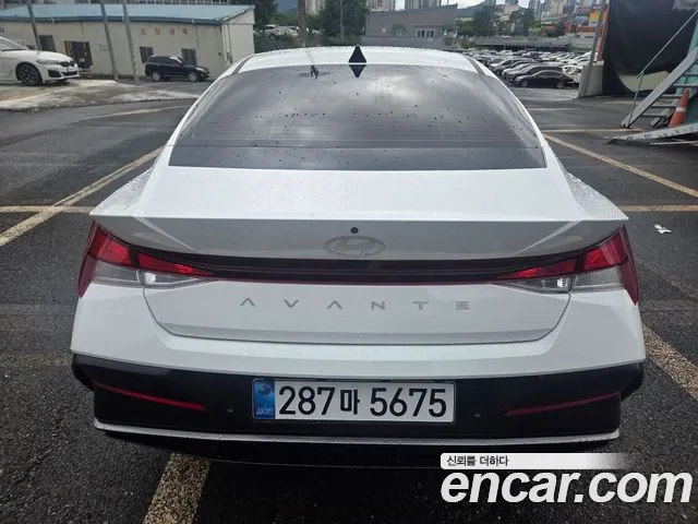Hyundai AVANTE Новый Avante (CN7) 1.6 LPi (Для проката) — Фото автомобиля 6