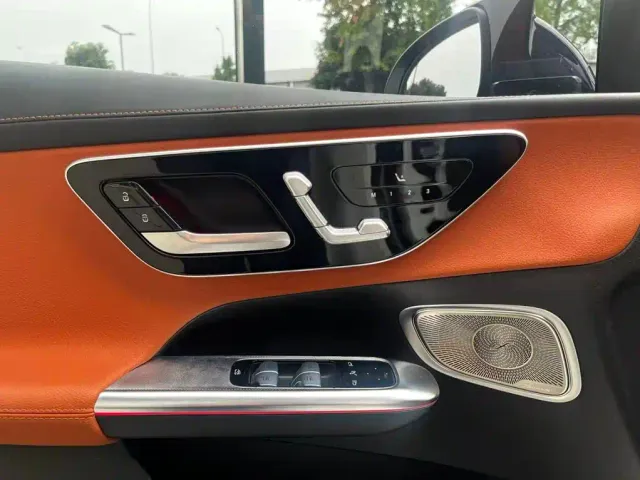 Mercedes-Benz GLC-Class — Фото автомобиля 19