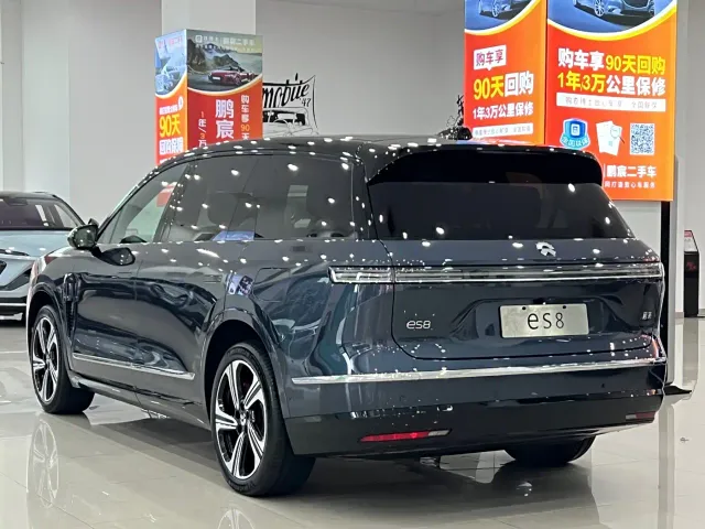 Nio ES8 — Фото автомобиля 6