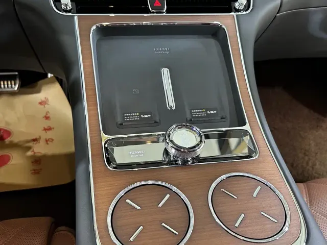 Maextro S800 — Фото автомобиля 19
