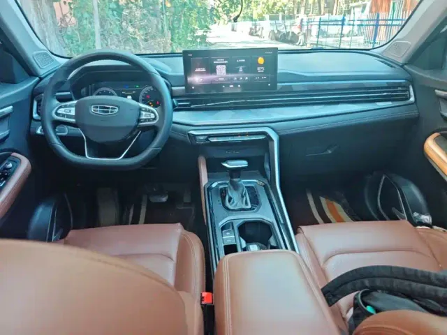 Geely Vision X6 — Фото автомобиля 5