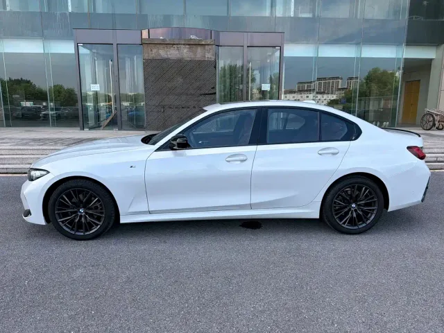 BMW 3 Series — Фото автомобиля 5