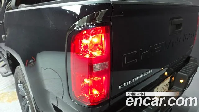Chevrolet Colorado — Фото автомобиля 23