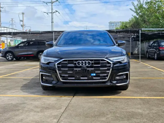 Audi Audi A6L 2025 45 TFSI quattro Premium Sport — Фото автомобиля 2