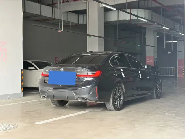 BMW 3 Series — Фото автомобиля 4