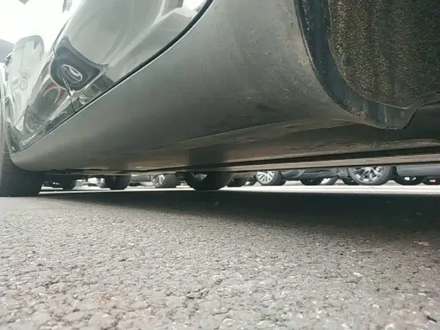 Tesla Model Y — Фото автомобиля 21