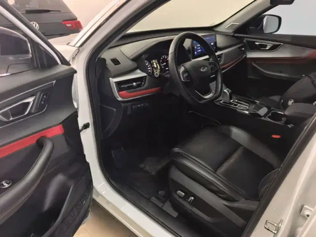 Chery Tiggo 7 — Фото автомобиля 15