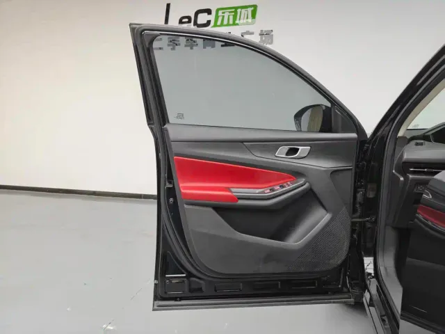 Changan CS55 Plus — Фото автомобиля 13