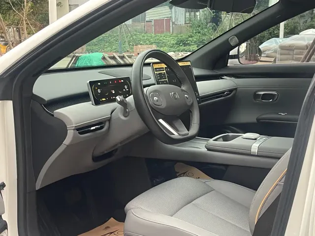 Changan Qiyuan A06 — Фото автомобиля 7