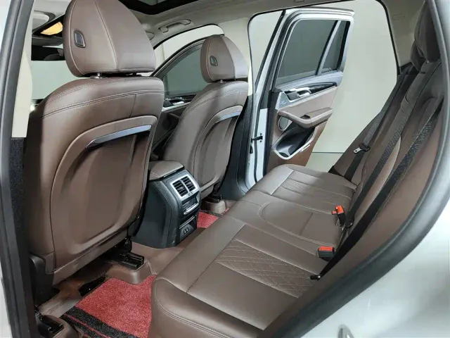 BMW X3 — Фото автомобиля 7