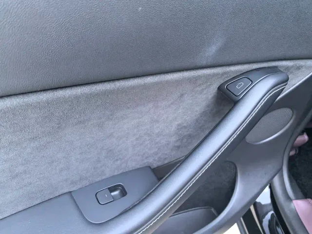Tesla Model Y — Фото автомобиля 28