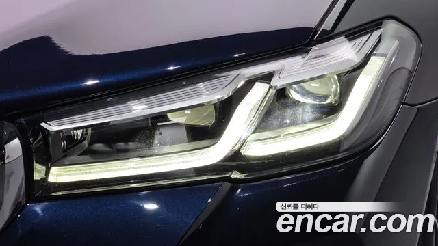 BMW 5 Series G30 — Фото автомобиля 7