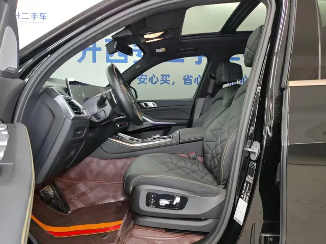 BMW X5 — Фото автомобиля 10