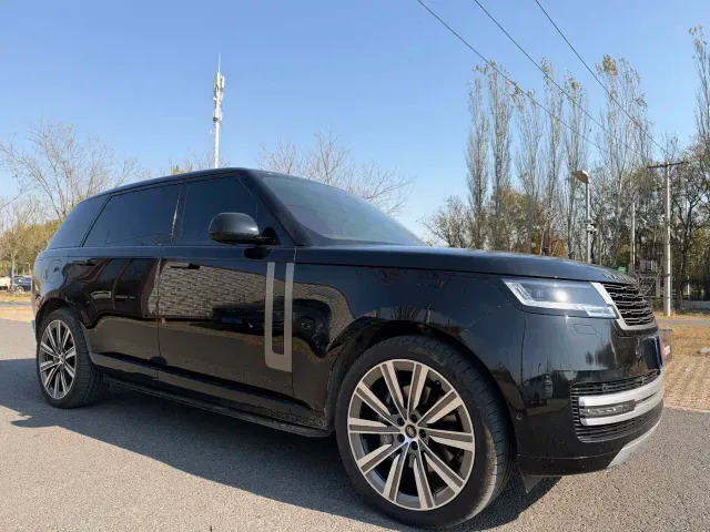 Фотография автомобиля — Land Rover Range Rover
