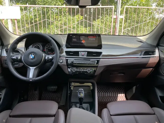 BMW X1 — Фото автомобиля 7