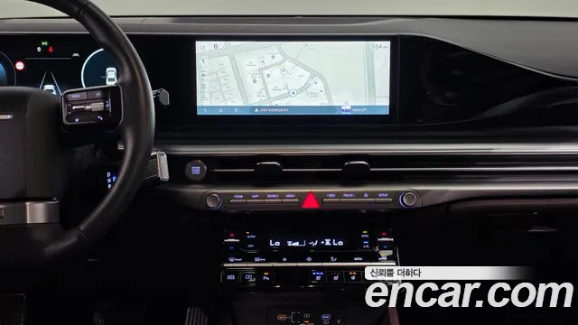 Hyundai Grandeur Grandeur (GN7) 2.5 Бензин 2WD — Фото автомобиля 9