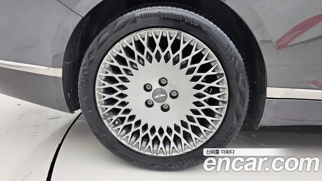 Genesis G80 Бензин 2.5 турбо AWD — Фото автомобиля 5