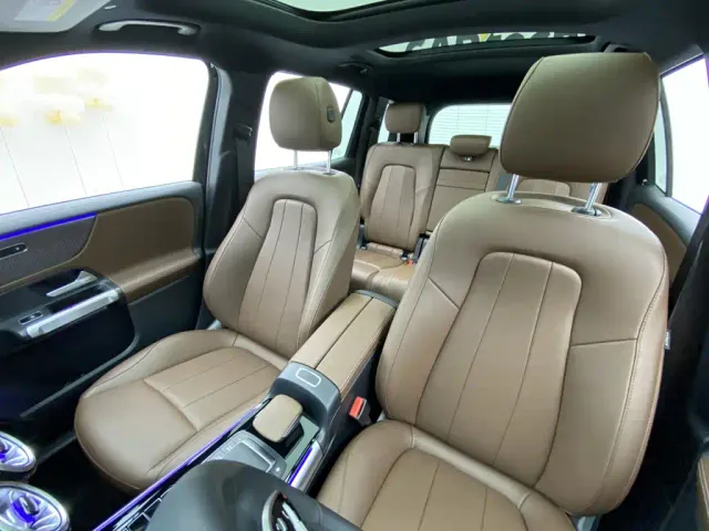 Mercedes-Benz GLB-Class — Фото автомобиля 24