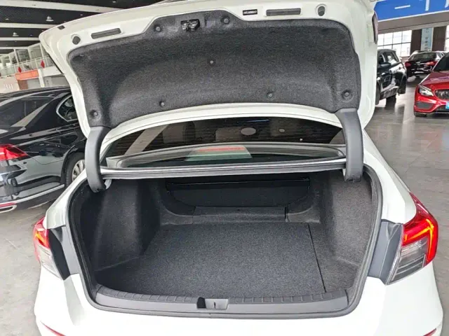Honda Civic — Фото автомобиля 18