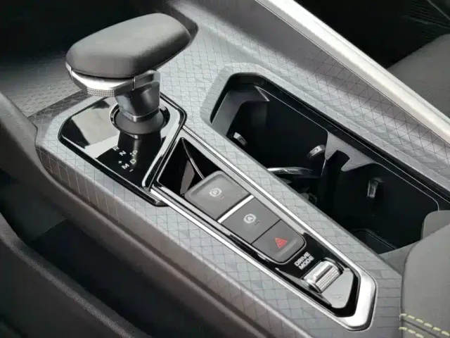 Geely Xingrui — Фото автомобиля 8
