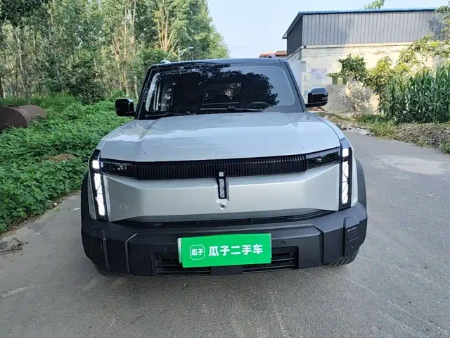 iCAR 03 — Фото автомобиля 2