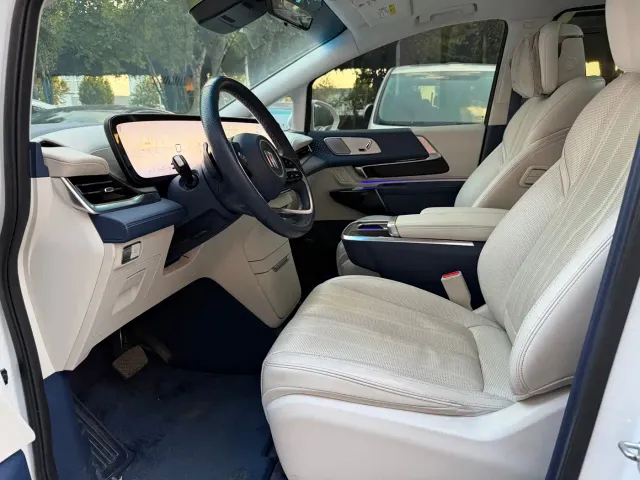 Buick Century — Фото автомобиля 3