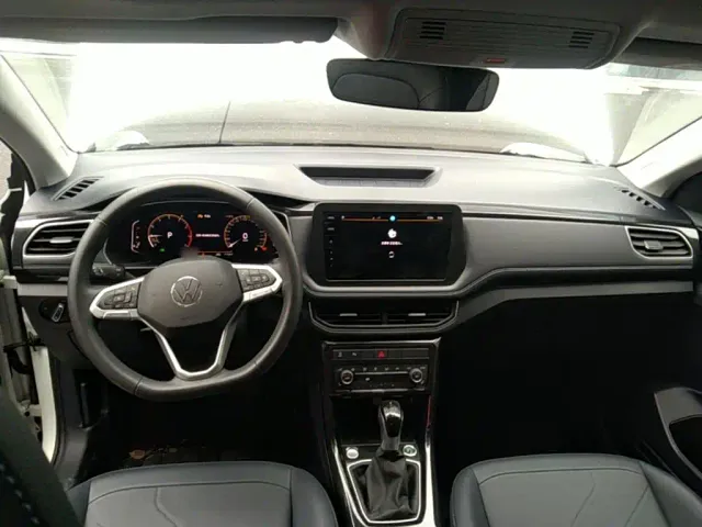 Volkswagen Tharu — Фото автомобиля 9