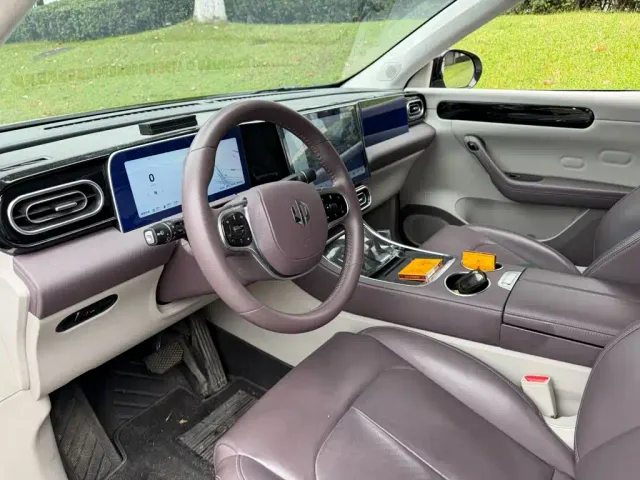Leapmotor C11 — Фото автомобиля 7