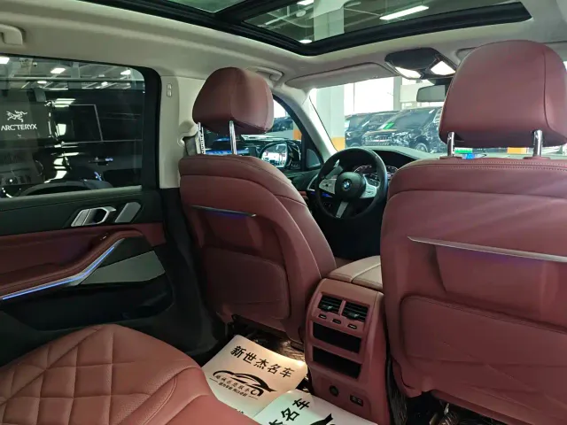 BMW X5 — Фото автомобиля 10