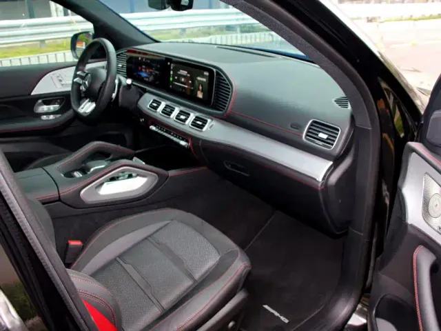 Mercedes-Benz GLE-Class AMG — Фото автомобиля 13