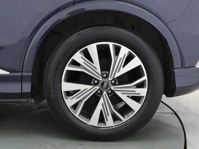 Audi Q4 e-tron — Фото автомобиля 22