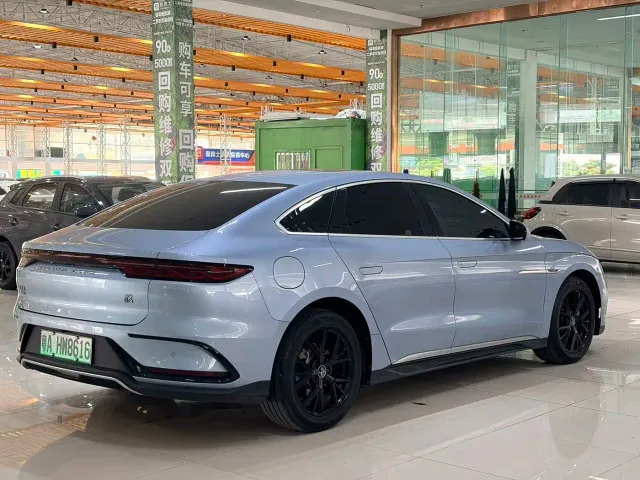 BYD Han — Фото автомобиля 5