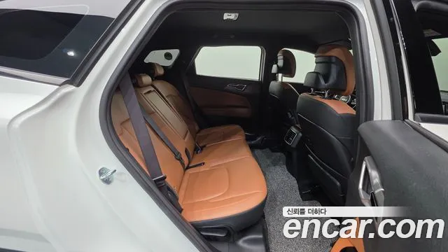 Kia Sportage Sportage 5-е поколение Бензин 1.6 Turbo 4WD — Фото автомобиля 19