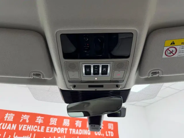 Land Rover Discovery — Фото автомобиля 20
