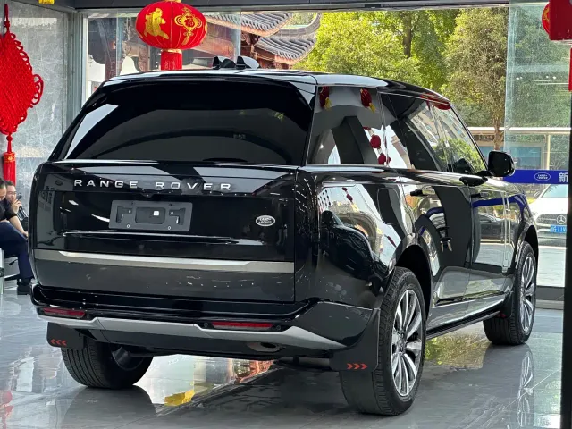 Land Rover Range Rover — Фото автомобиля 19