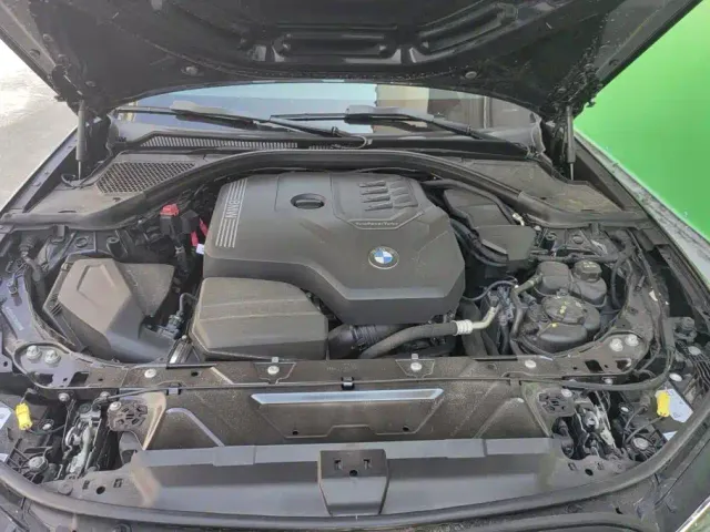 BMW 3 Series — Фото автомобиля 10