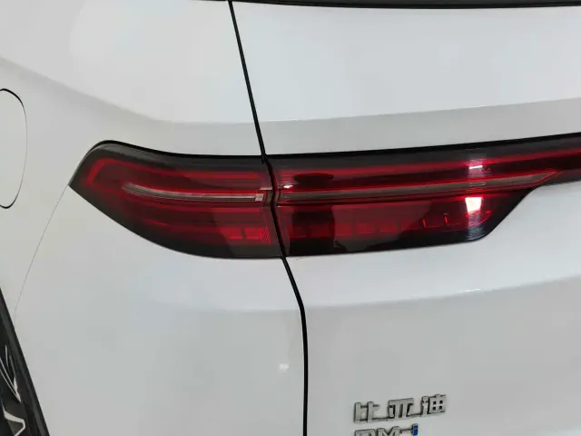 BYD Song Pro — Фото автомобиля 10