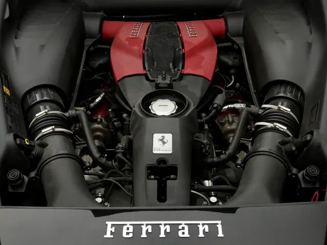 Ferrari F8 — Фото автомобиля 4
