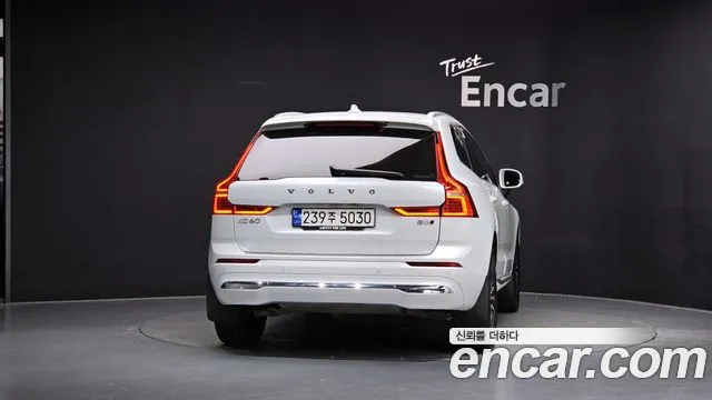 Volvo XC60 2nd Gen — Фото автомобиля 4