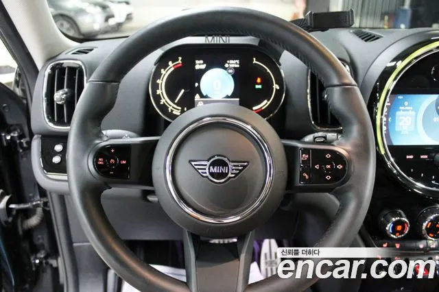 Mini Countryman — Фото автомобиля 11