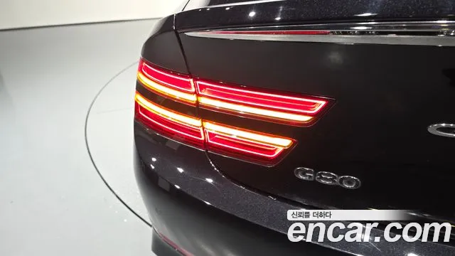 Genesis G80 Бензин 3.5 турбо AWD — Фото автомобиля 17