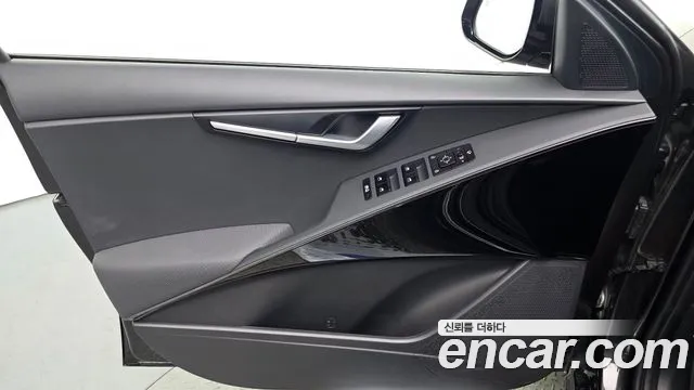 Kia Niro The All New Niro Prestige — Фото автомобиля 21