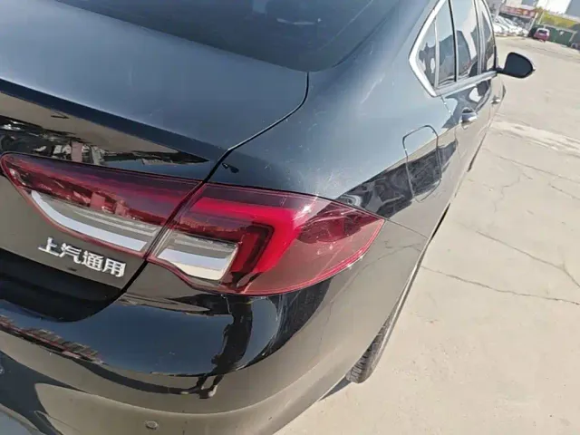 Buick Regal — Фото автомобиля 7
