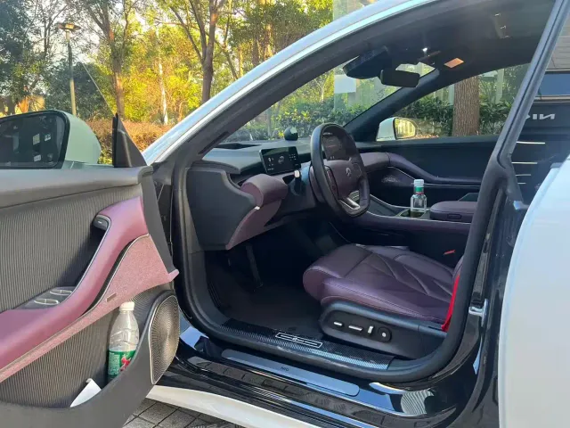 Nio ET5 Touring — Фото автомобиля 6