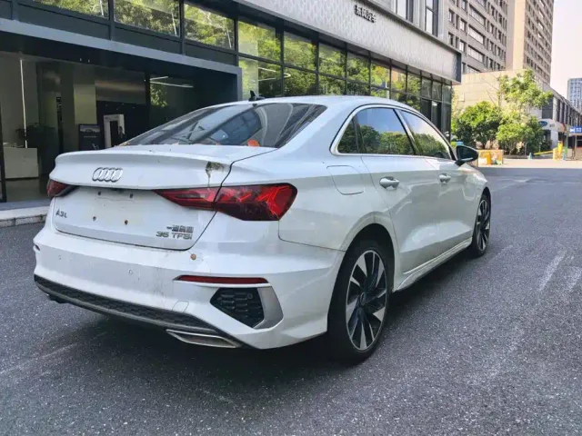 Audi A3 — Фото автомобиля 3