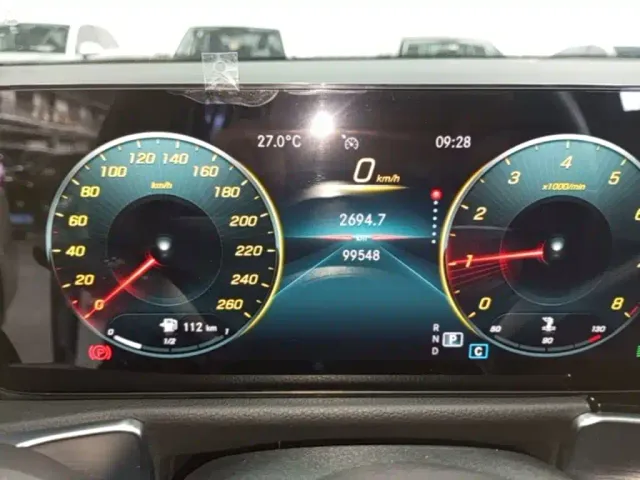 Mercedes-Benz GLB-Class — Фото автомобиля 7