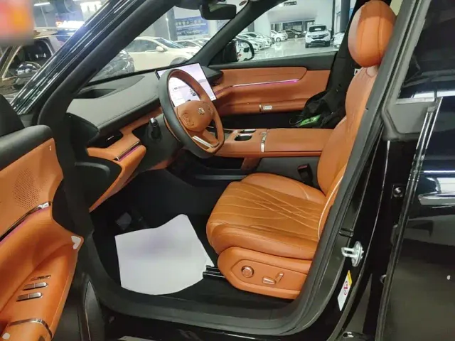 Changan Qiyuan Q07 — Фото автомобиля 14